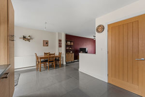 Photo 25- click for photo gallery